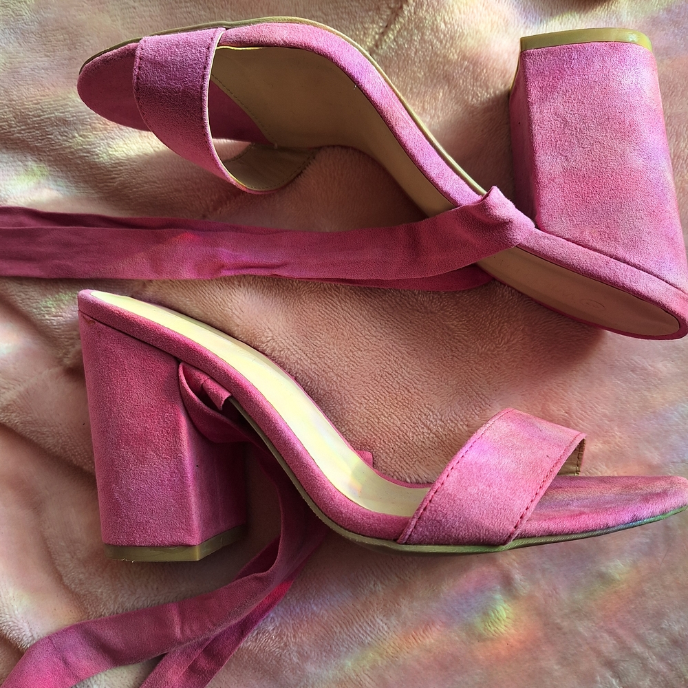 Elegant Pink Block Heel Sandals